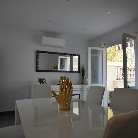 T2 Bis Renove A Centre Avec 2 Terrasses, Clim, Parking, Proche Et Gare. - Fr-1-420-84 Apartament Arcachon